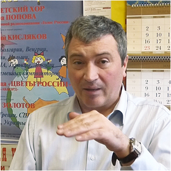 Анатолий Львович Кисляков в своём рабочем кабинете во время интервью Анатолий Львович Кисляков в своём рабочем кабинете во время интервью